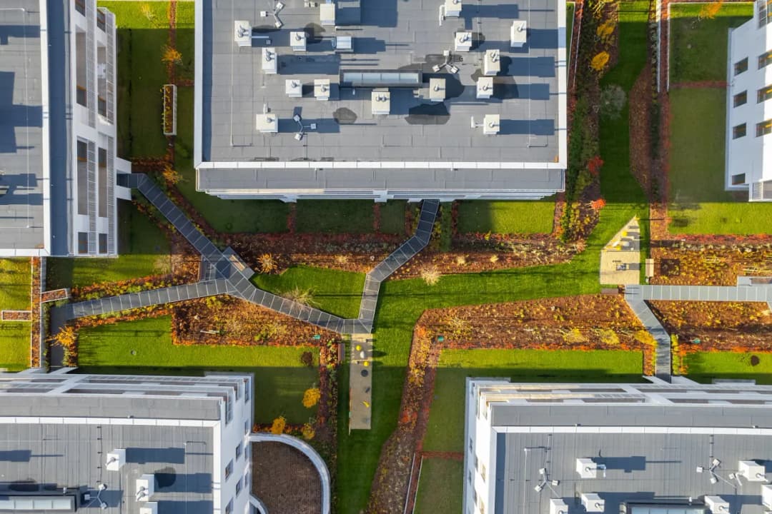 Czym charakteryzuje się funkcjonalne osiedle i jakie ma zalety?