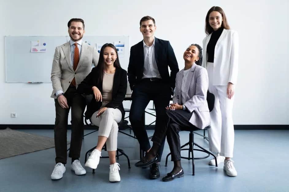 Ile zarabia członek rady nadzorczej spółdzielni mieszkaniowej? Prawda o wynagrodzeniach